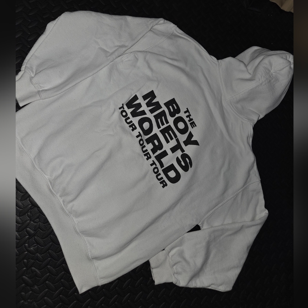 Gildan Heavy Blend White Hoodie